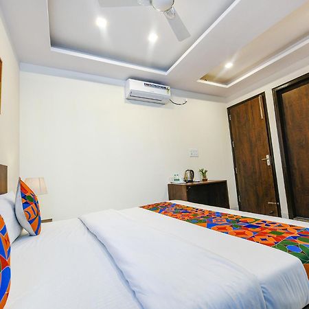 Fabhotel Jaswinder Bhawan Haridwār Exteriör bild